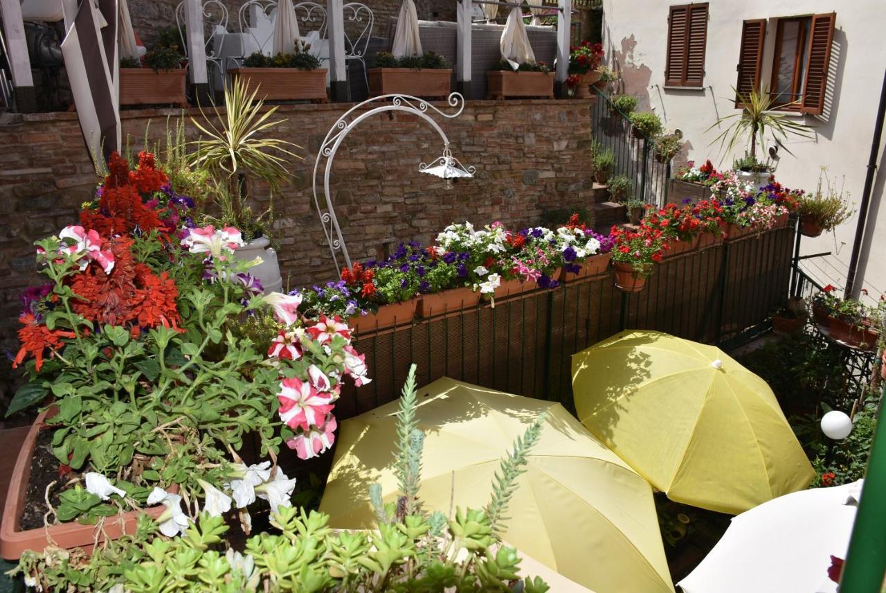 A Casa Di Bruno Acomodação com café da manhã Perúgia Exterior foto